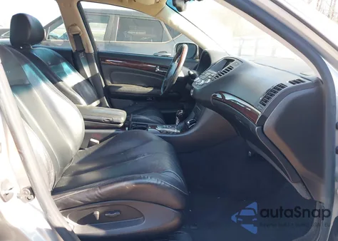 2005 Infiniti Q45 z USA, uszkodzony, nr VIN JNKBF01A55M100222